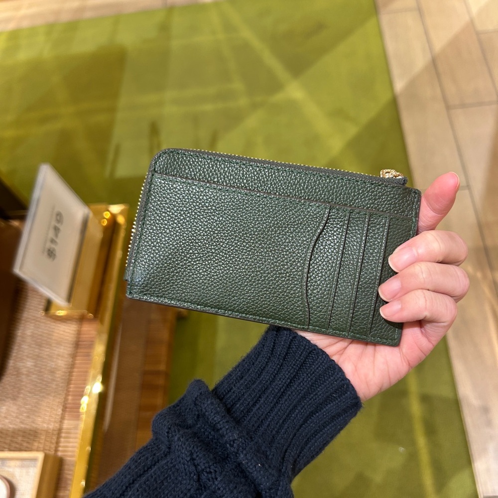 NWT💚Tory Burch Blake Zip Card Case Holder in Basil Green Pebble Leather 177026 - Picture 3 of 8